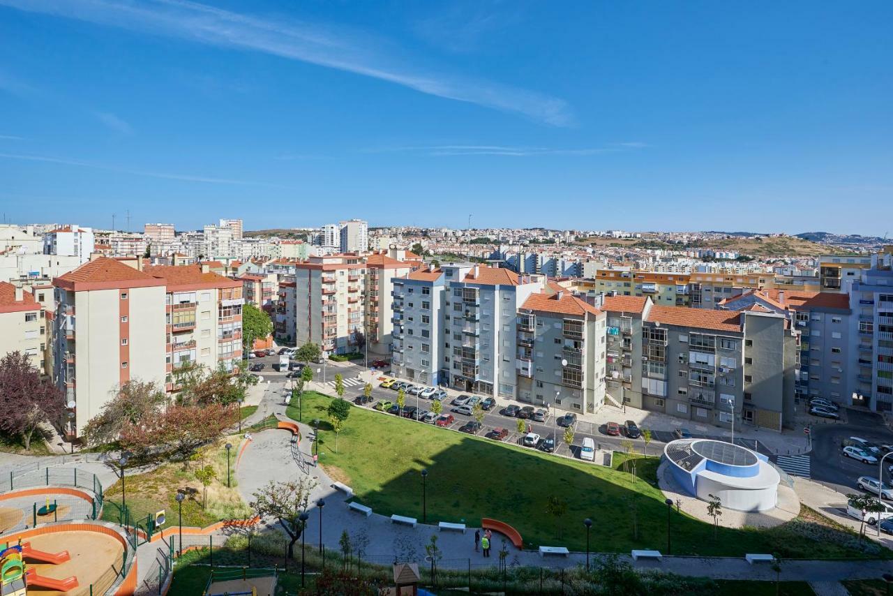 Ferienwohnung In Bed With Lisbon 8N Amadora Exterior foto